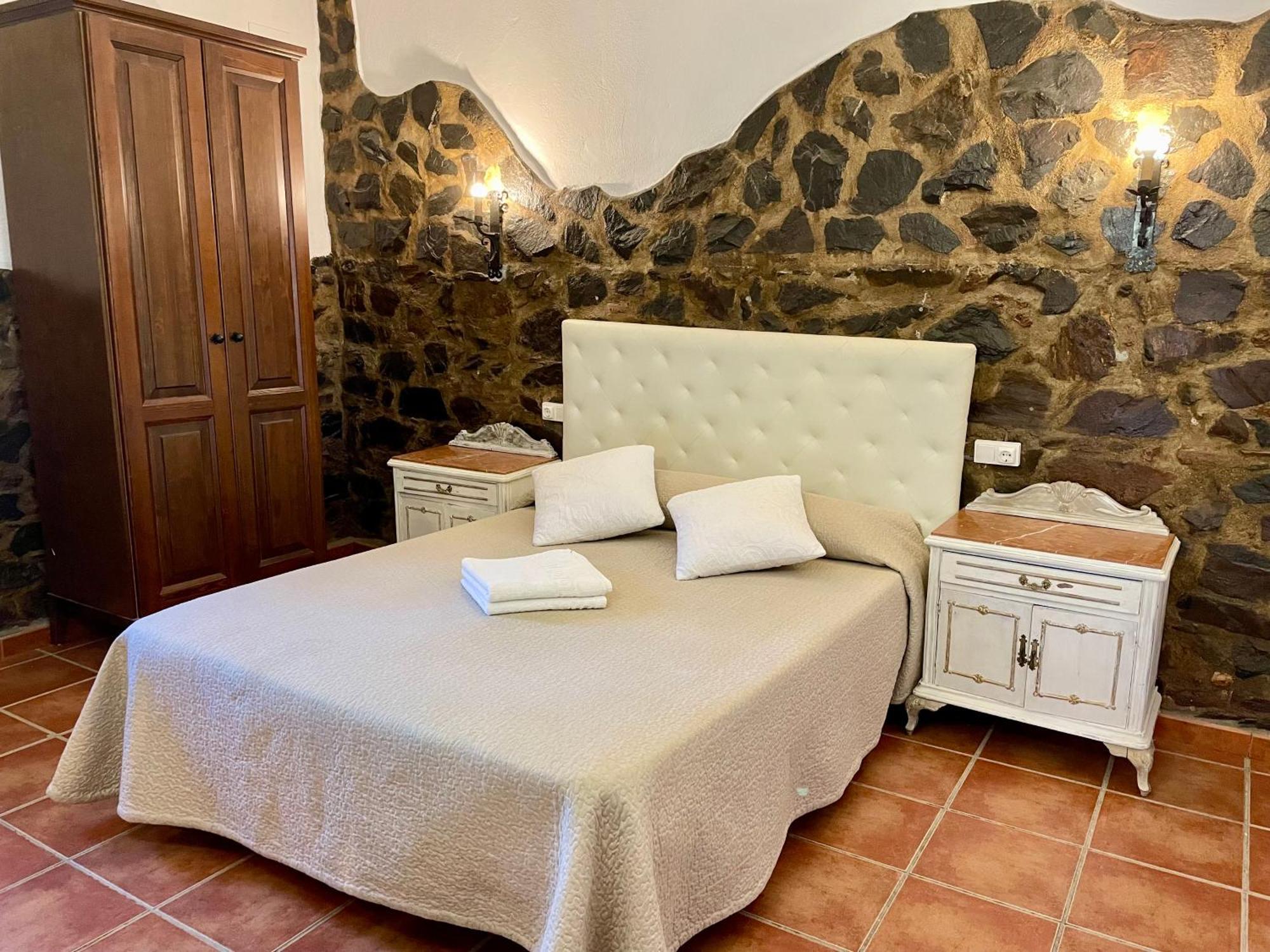Complejo Rural El Soldado Villa Villanueva del Duque Bagian luar foto